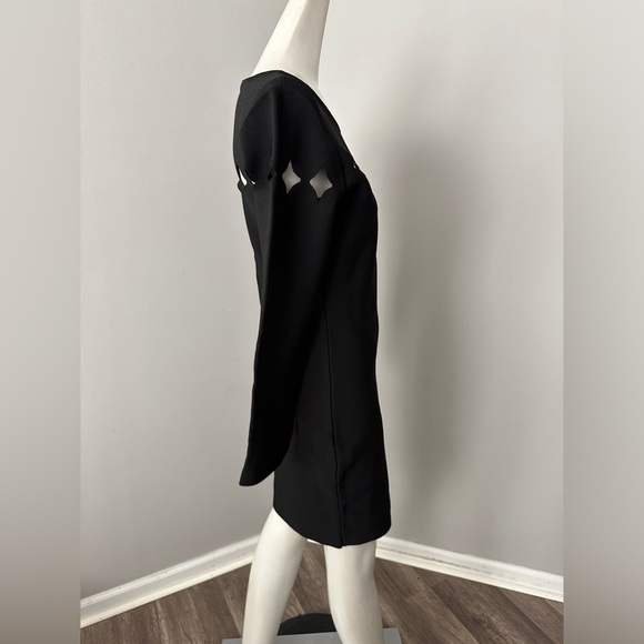 MILLY Scallop Cut Out Fitted Dress in Black Small $425 - Picture 7 of 12
